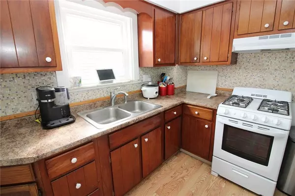 2818 Middletown Rd, Pittsburgh, PA 15204