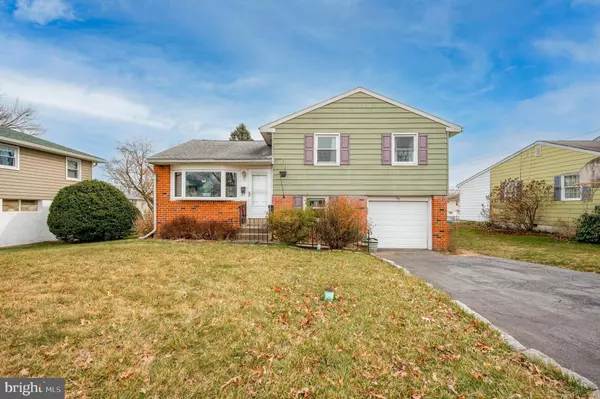 541 POPLAR ST, Lansdale, PA 19446