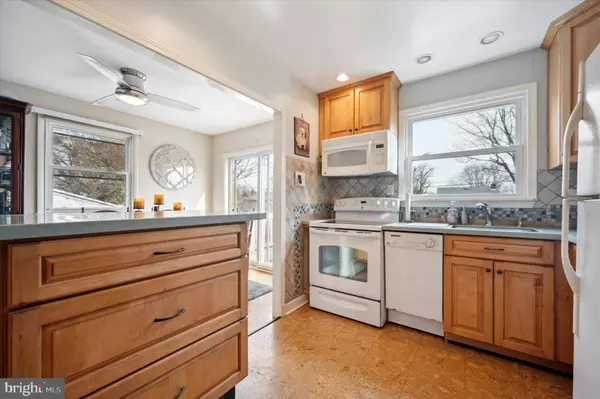 541 POPLAR ST, Lansdale, PA 19446