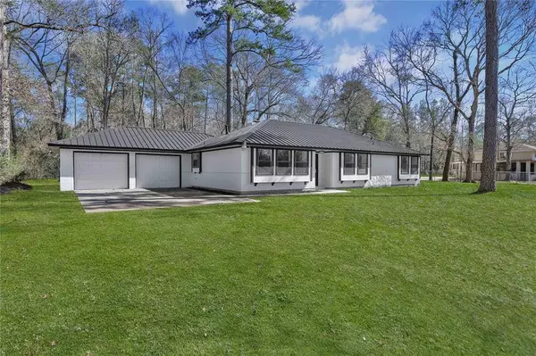 20729 Lodge RD, New Caney, TX 77357