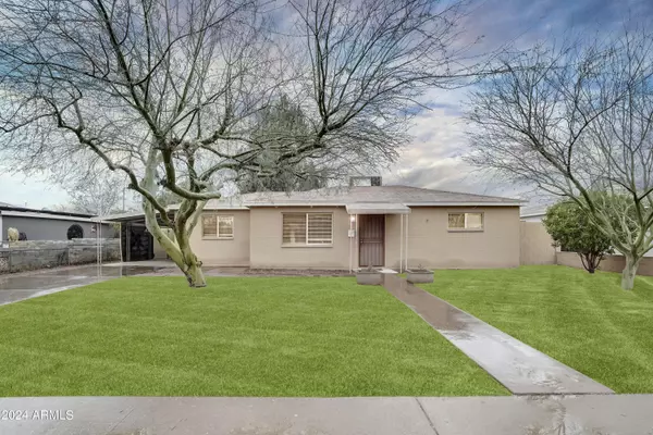 3007 W ECHO Lane, Phoenix, AZ 85051