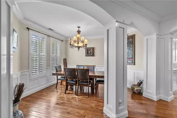 29127 Harmony WAY, Saugus, CA 91390