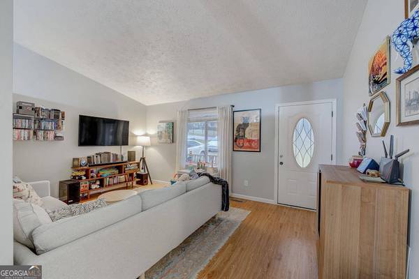 4454 Union Church, Flowery Branch, GA 30542