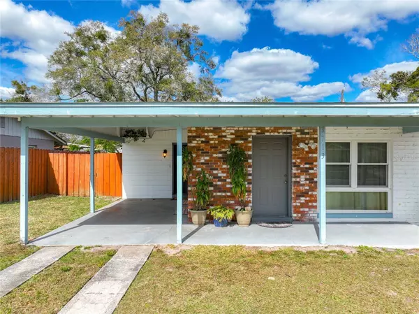 3713 NEEDLES DR, Orlando, FL 32810