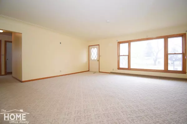 498 Velma Drive, Owosso, MI 48867