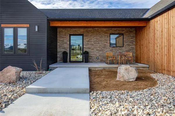 4042 Mornhinweg LOOP, Missoula, MT 59803