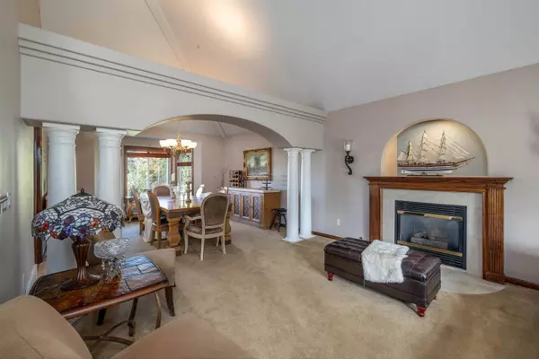 3326 S Warren Ln, Veradale, WA 99037