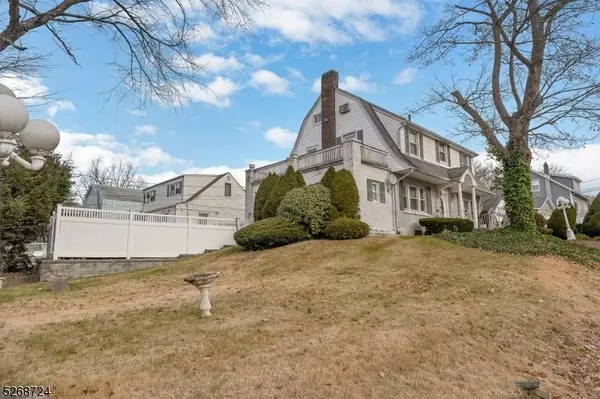 335 River Rd, Bogota Boro, NJ 07603