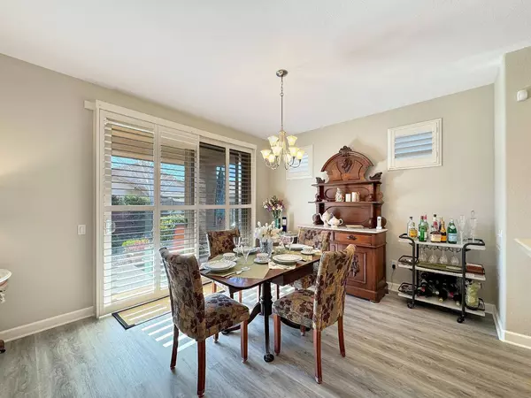 1263 Freschi LN, Lincoln, CA 95648