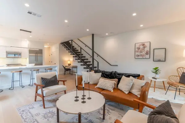 457 Wave ST 4, Monterey, CA 93940