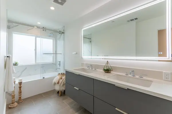 457 Wave ST 4, Monterey, CA 93940