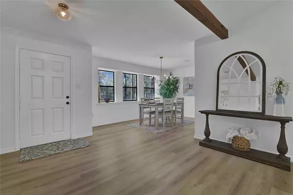 20729 Lodge RD, New Caney, TX 77357