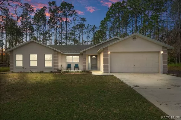 5604 N Bagwell PT, Citrus Springs, FL 34434