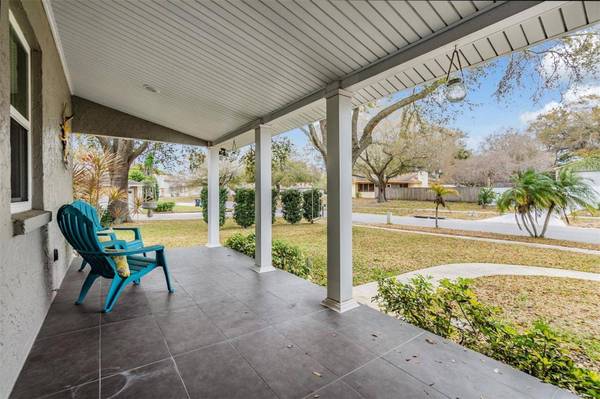 5502 FULMAR DR, Tampa, FL 33625