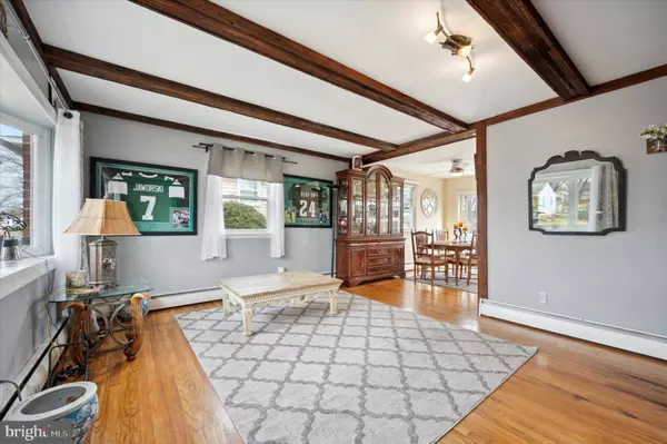 541 POPLAR ST, Lansdale, PA 19446