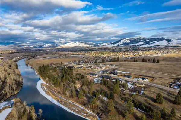 4042 Mornhinweg LOOP, Missoula, MT 59803