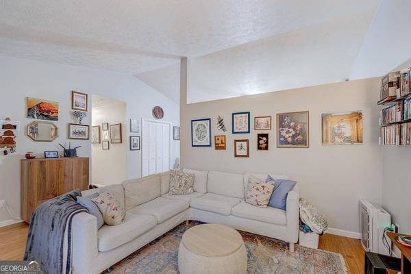 4454 Union Church, Flowery Branch, GA 30542