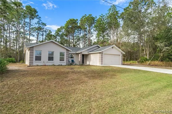 5604 N Bagwell PT, Citrus Springs, FL 34434