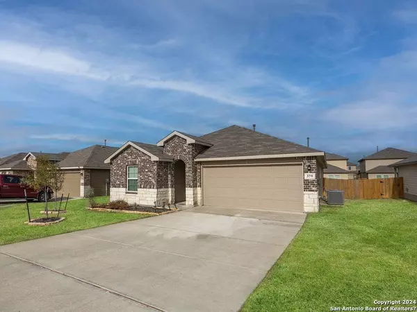 379 PEBBLE CREEK RUN, New Braunfels, TX 78130