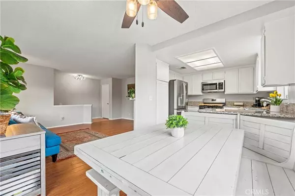 26971 Flo LN #155, Canyon Country, CA 91351