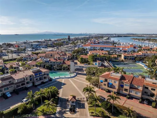 16415 Martin LN #243, Huntington Beach, CA 92649