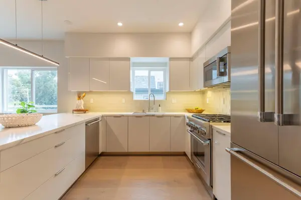 457 Wave ST 4, Monterey, CA 93940