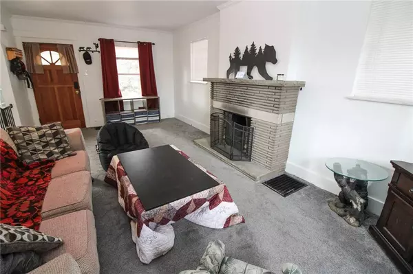 2818 Middletown Rd, Pittsburgh, PA 15204