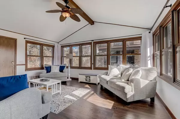 3002 Bollenbeck Street, Cross Plains, WI 53528