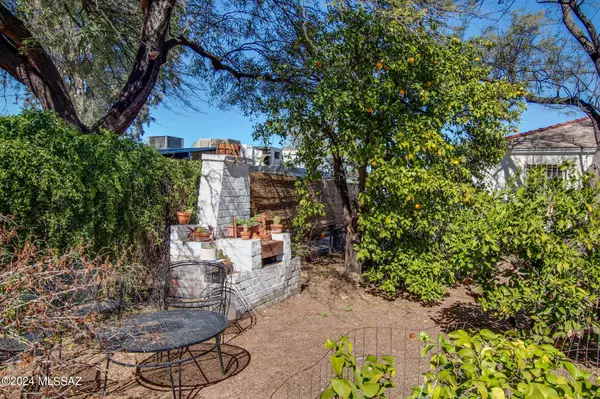 3028 E Drachman Street, Tucson, AZ 85716