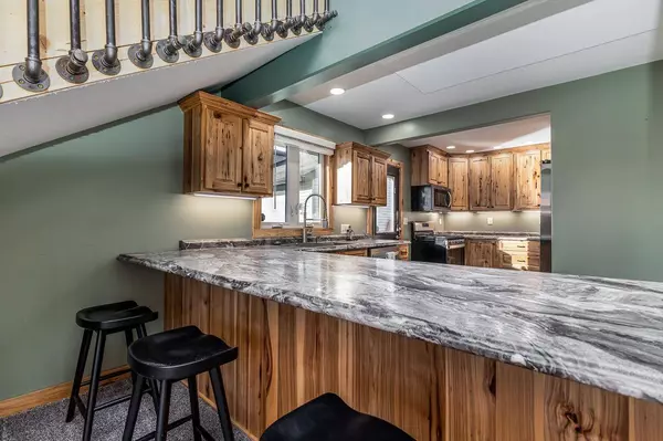 8A295 Monroe Court, Apple River, IL 61001