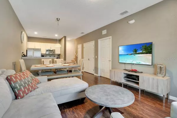 3210 GOLD LN, Kissimmee, FL 34747