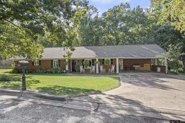 2203 Bob-O-Link, Mt Pleasant, TX 75455