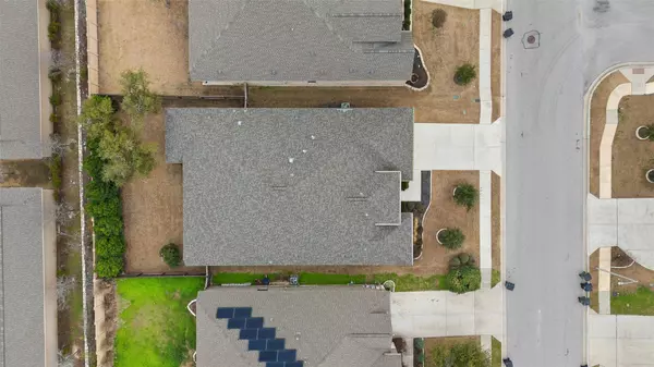 912 Anahuac DR, Leander, TX 78641