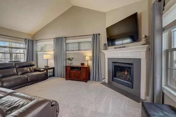 1263 HANOVER Trail, Waunakee, WI 53597