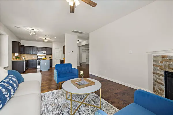 2705 Spy CV, Leander, TX 78641