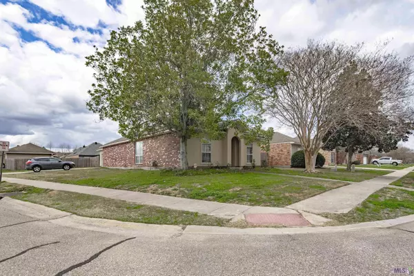 5650 ARIALO DR, Baton Rouge, LA 70820