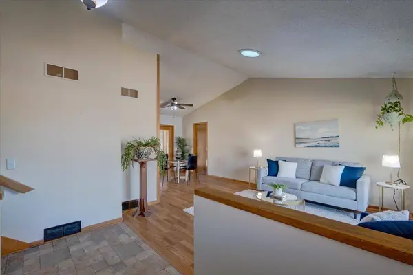 2721 Dunwoody Drive, Madison, WI 53713