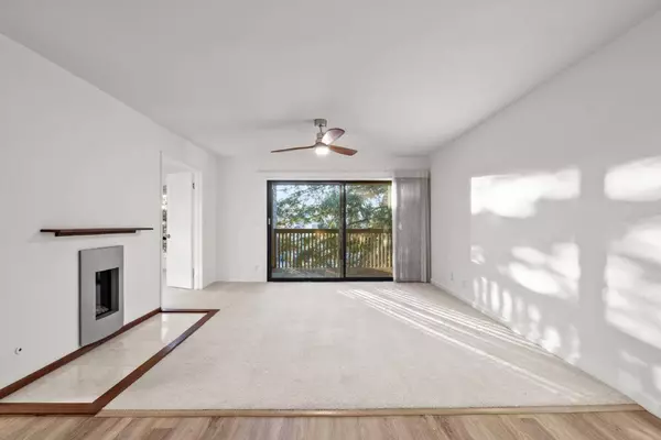 49 Showers DR W312, Mountain View, CA 94040