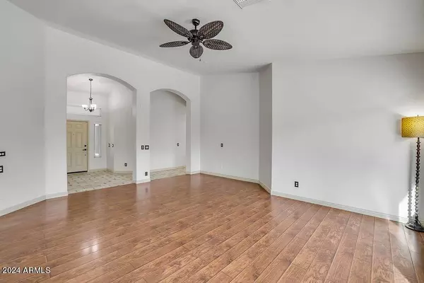 753 S BURK Street, Gilbert, AZ 85296