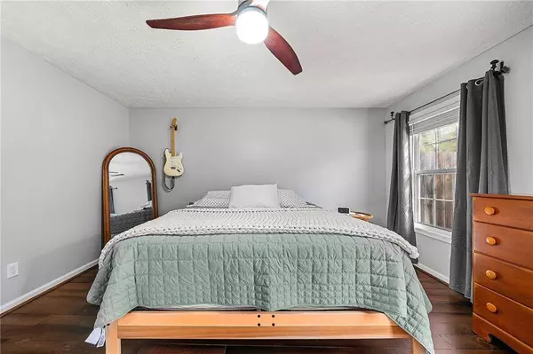 304 Paxton CT, Woodstock, GA 30188