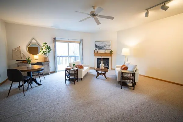 555 Kelvington Drive ##3, Sun Prairie, WI 53590