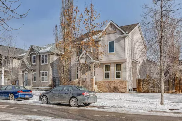 398 Elgin WAY SE, Calgary, AB T2Z 4A7