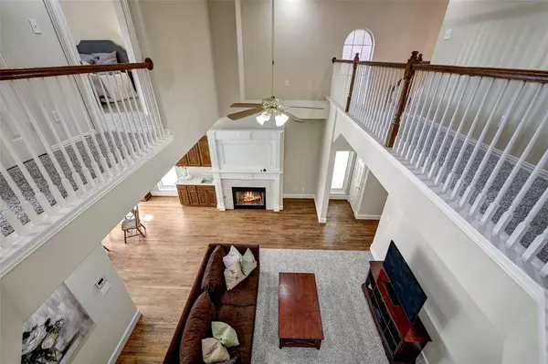 404 Lacebark Drive, Irving, TX 75063