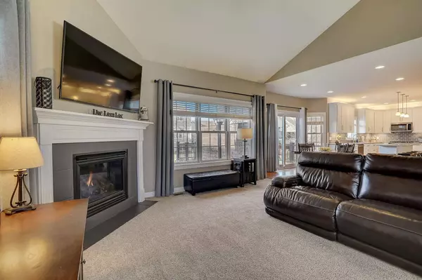 1263 HANOVER Trail, Waunakee, WI 53597