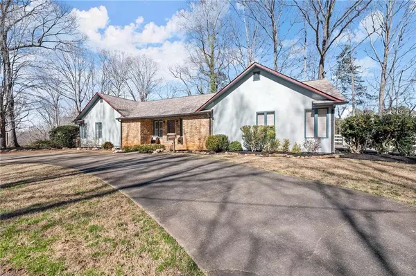 4370 Spainhill RD, Gainesville, GA 30504