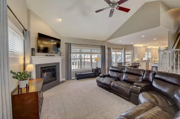 1263 HANOVER Trail, Waunakee, WI 53597