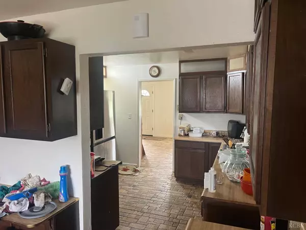 21128 Fairfax Avenue, Lemoore, CA 93245