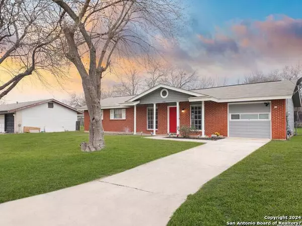 7335 BROOK VALLEY DR, San Antonio, TX 78242-2118