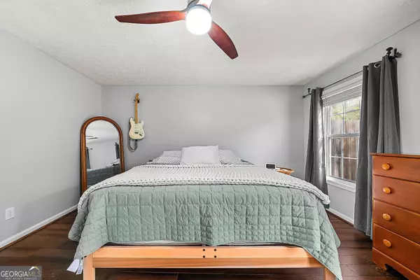 304 Paxton CT, Woodstock, GA 30188