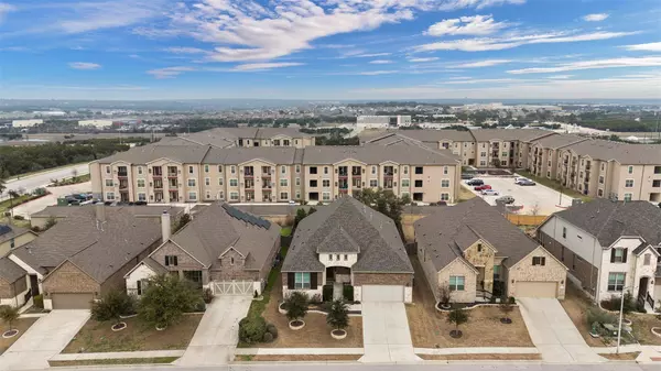 912 Anahuac DR, Leander, TX 78641